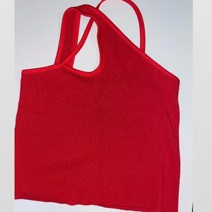 Red key hole tank top